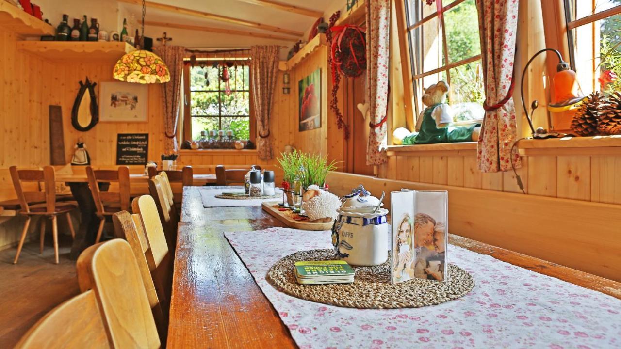 Zur Grossen Tanne Locanda Bühl